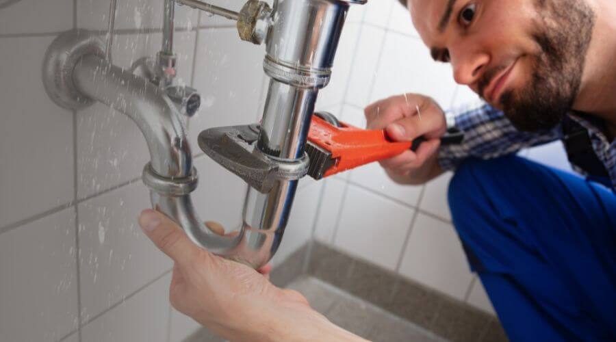 Professional bathroom faucet installation in Sharpsburg, IA
